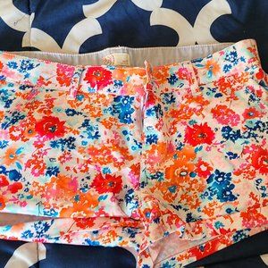 floral shorts